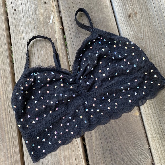 VS pink sparkly lace mesh bra - Picture 8 of 9